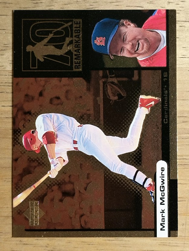1999 Upper Deck Ovation ReMarkable Moments #M10 Mark McGwire/HR 50