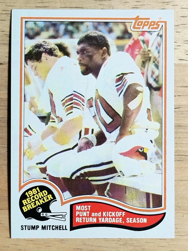 1982 Topps #4 Stump Mitchell RB