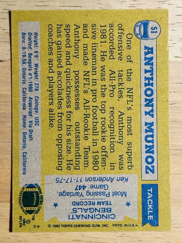 1982 Topps #51 Anthony Munoz RC