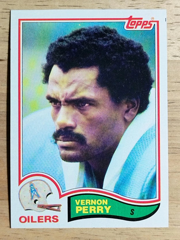 1982 Topps #101 Vernon Perry