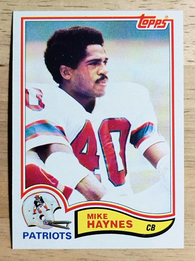 1982 Topps #153 Mike Haynes