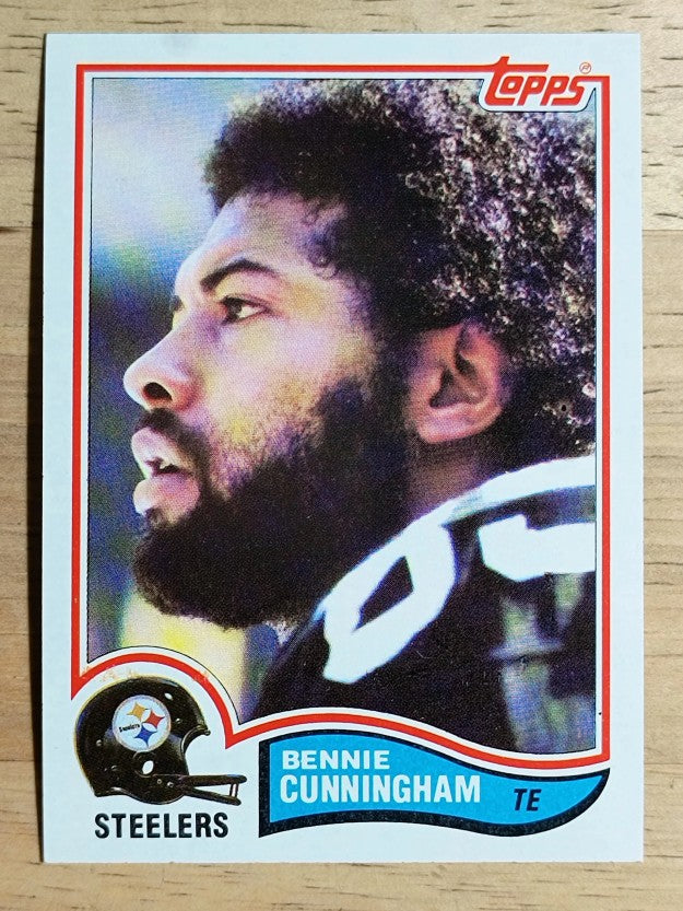 1982 Topps #207 Bennie Cunningham