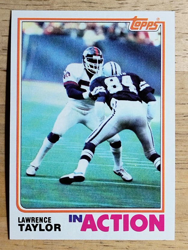 1982 Topps #435 Lawrence Taylor IA