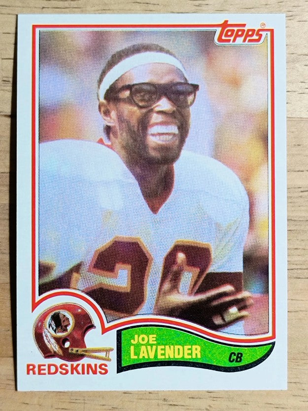 1982 Topps #513 Joe Lavender