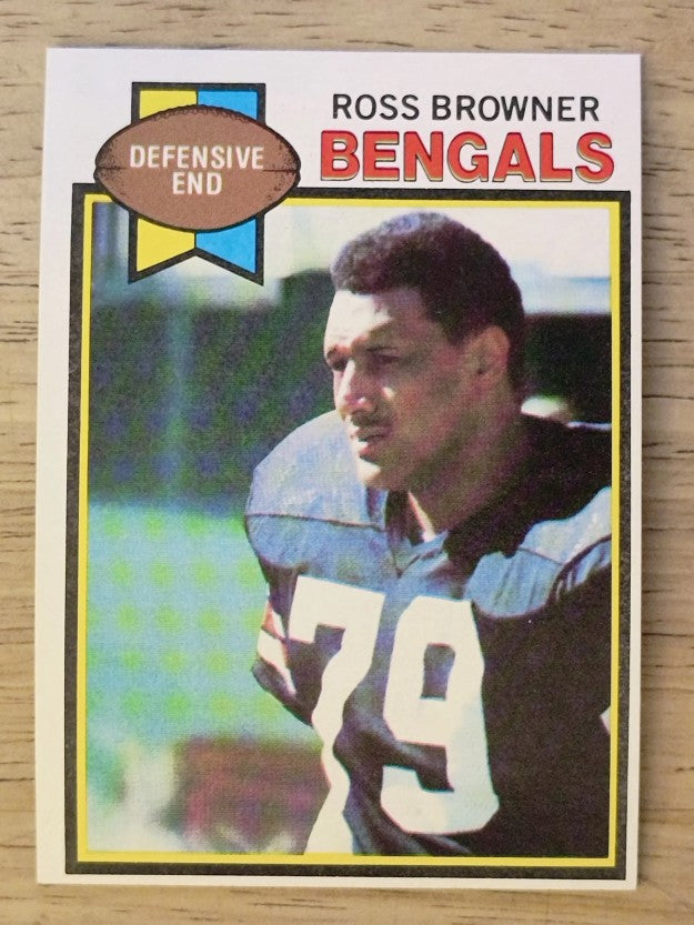 1979 Topps #135 Ross Browner RC (EXMT)