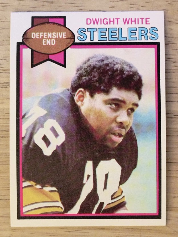 1979 Topps #145 Dwight White (NMMT)