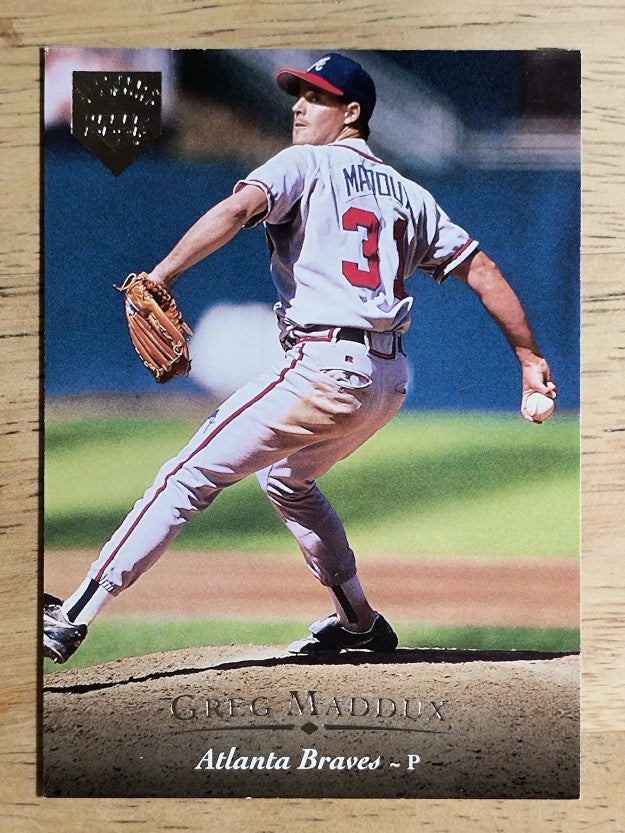 1995 Upper Deck Electric Diamond #49 Greg Maddux