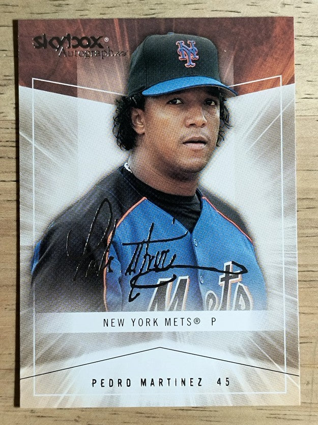 2005 SkyBox Autographics #36 Pedro Martinez