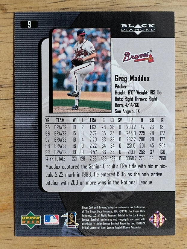 2000 Black Diamond #9 Greg Maddux