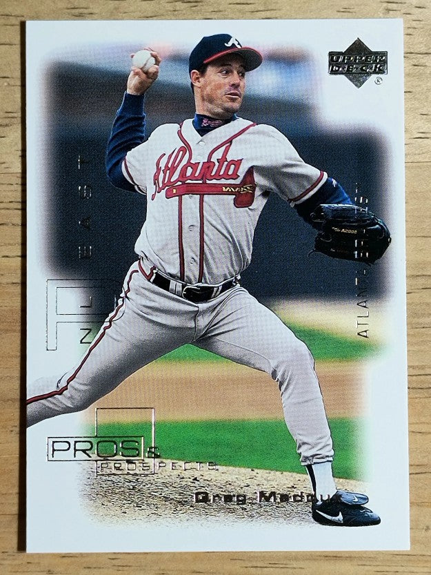 2000 Upper Deck Pros and Prospects #51 Greg Maddux
