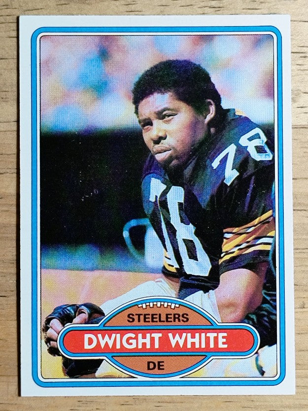 1980 Topps #495 Dwight White (NMMT)