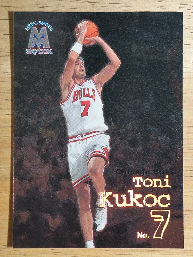 1998-99 SkyBox Molten Metal #27 Toni Kukoc