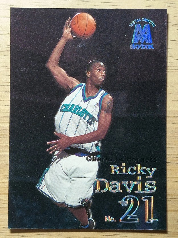 1998-99 SkyBox Molten Metal #98 Ricky Davis RC