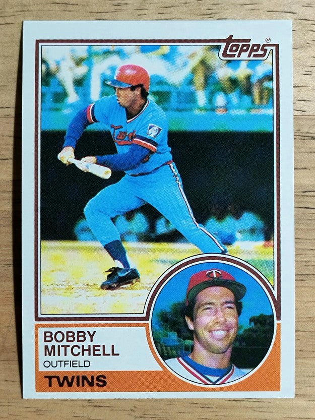 1983 Topps #647 Bobby Mitchell
