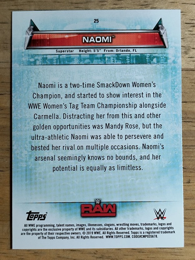 2019 Topps WWE Women's Division #25 Naomi