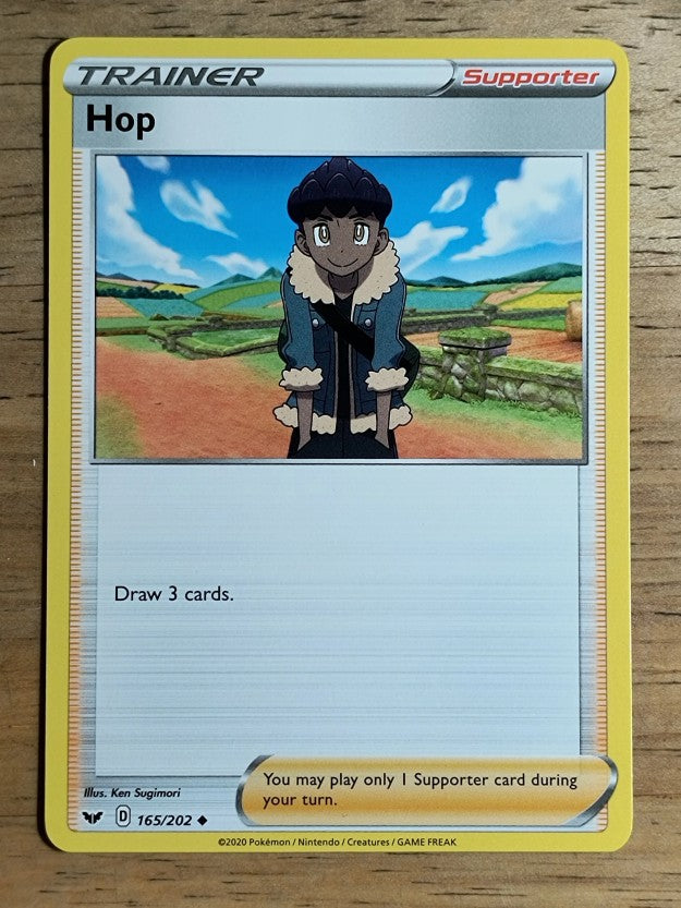 2020 Pokemon Sword and Shield #165 Hop U
