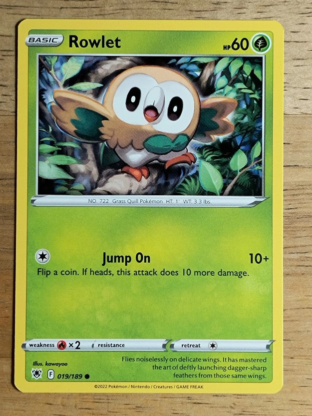 2022 Pokemon Sword and Shield Astral Radiance #19 Rowlet C