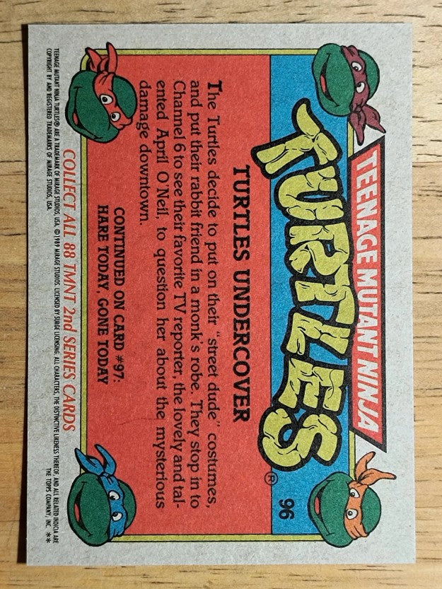 1989 Topps Teenage Mutant Ninja Turtles #96 Turtles Undercover