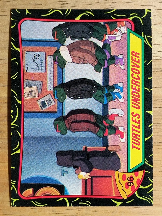 1989 Topps Teenage Mutant Ninja Turtles #96 Turtles Undercover