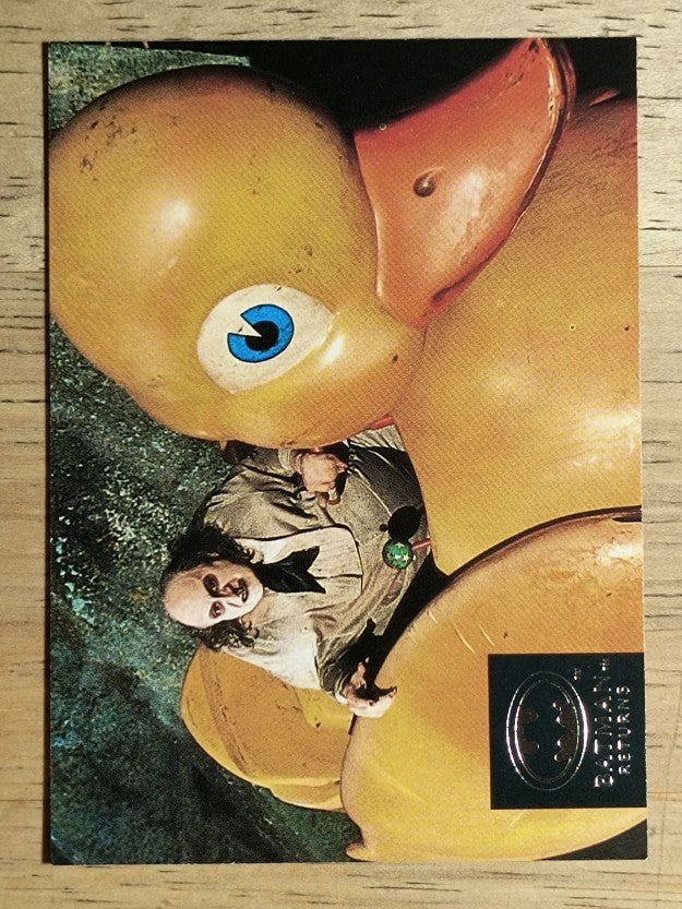 1992 Stadium Club Batman Returns 78 Tim Burton directs the exciting Max-squerade