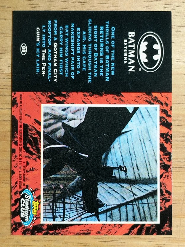 1992 Stadium Club Batman Returns #88 One of the new thrills of Batman Returns