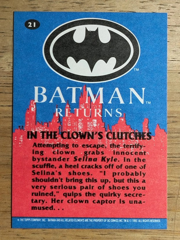 1992 Topps Batman Returns #21 In the Clown's Clutches