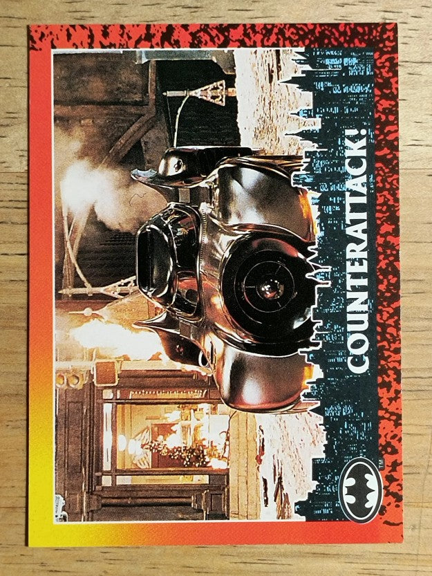 1992 Topps Batman Returns #24 Counterattack