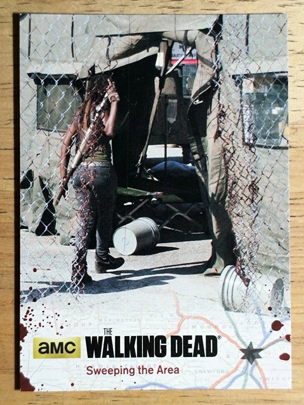 2016 Cryptozoic The Walking Dead Season Four Part 2 #4 Sweeping the Area