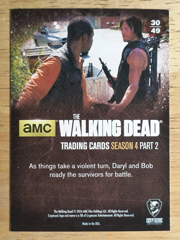 2016 Cryptozoic The Walking Dead Season Four Part 2 #30 Gearing Up