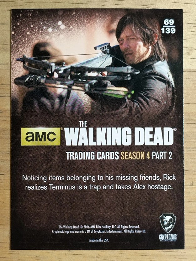 2016 Cryptozoic The Walking Dead Season Four Part 2 #69 Deceived