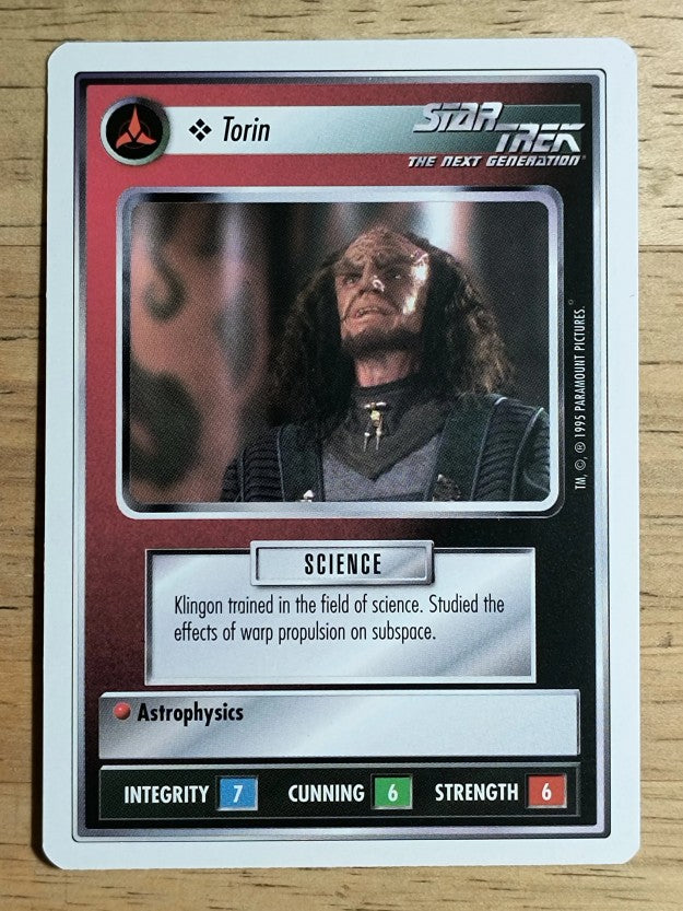 1995 Star Trek Premiere White Border #324 Torin C