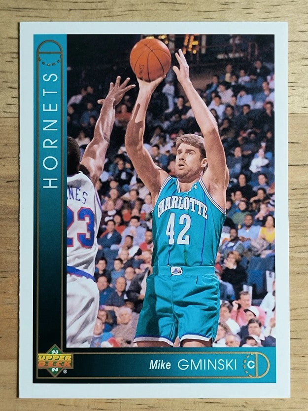 1993-94 Upper Deck #109 Mike Gminski