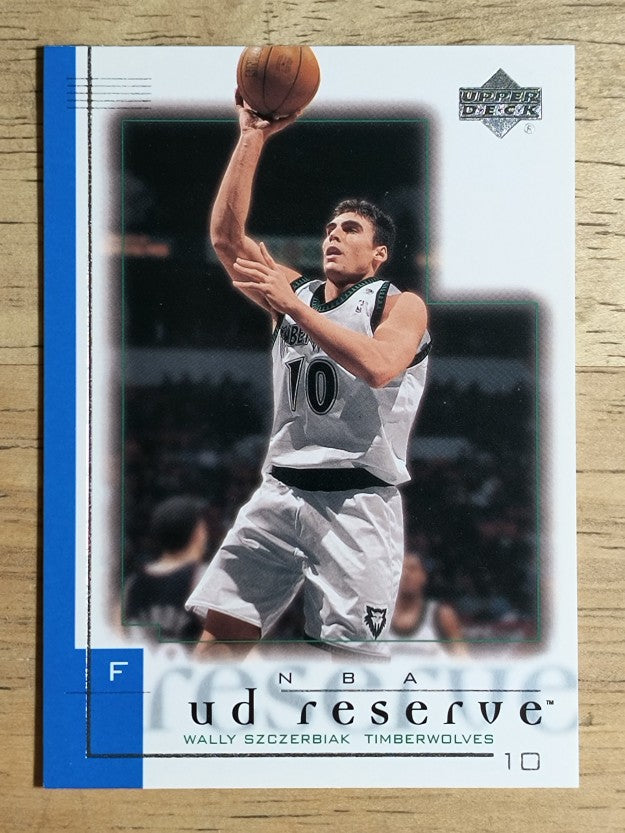 2000-01 UD Reserve #49 Wally Szczerbiak
