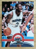 1994 SkyBox USA #10 Larry Johnson/NBA Update