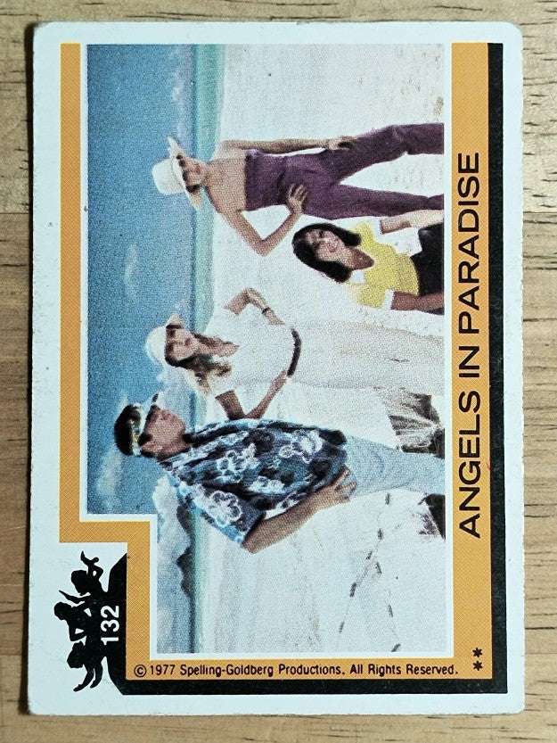 1977 Topps Charlie's Angels #132 Angels in Paradise (VG)