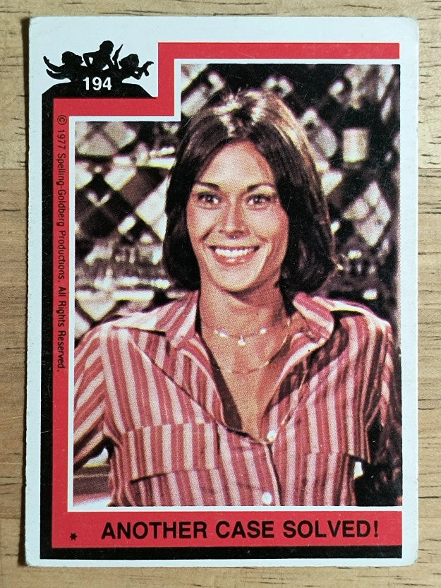 1977 Topps Charlie's Angels #194 Another Case Solved (VG)