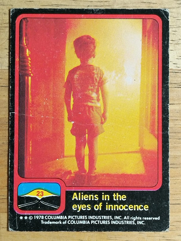 1978 Topps Close Encounters of the Third Kind #23 Aliens in the Eyes of (GOOD)