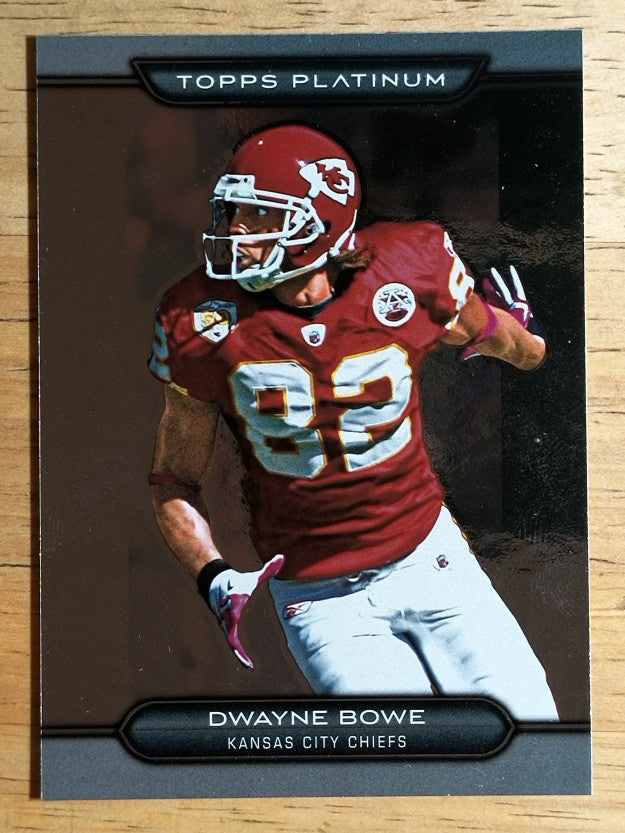 2010 Topps Platinum #156 Dwayne Bowe