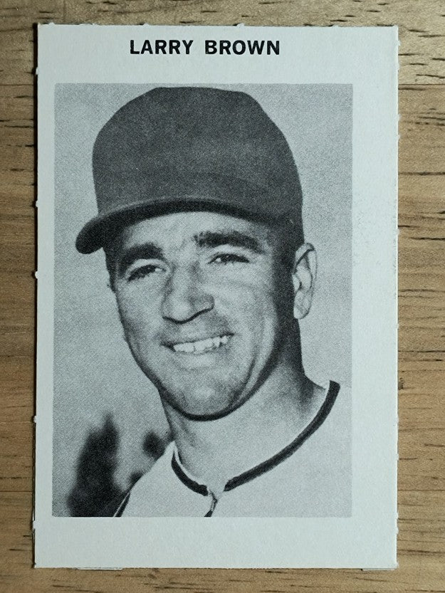 1969 Milton Bradley #NNO Larry Brown (EX)