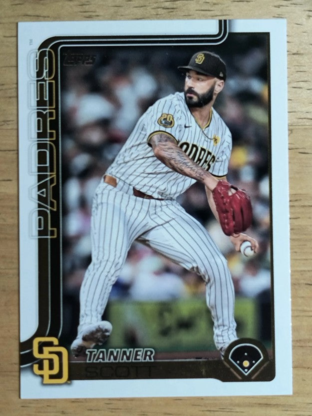 2025 Topps #162 Tanner Scott