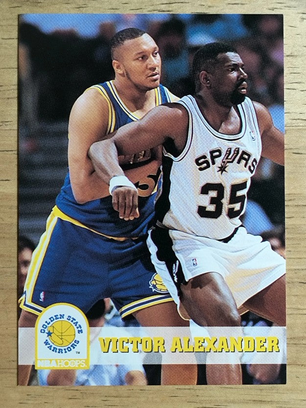 1993-94 Hoops #68 Victor Alexander