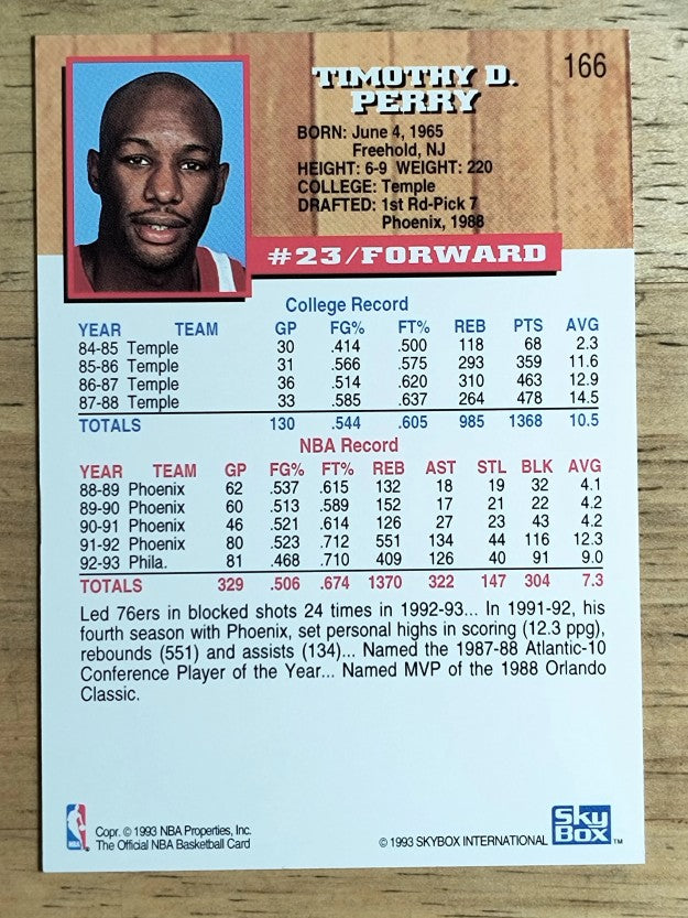 1993-94 Hoops #166 Tim Perry