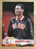 1993-94 Hoops #359 Manute Bol