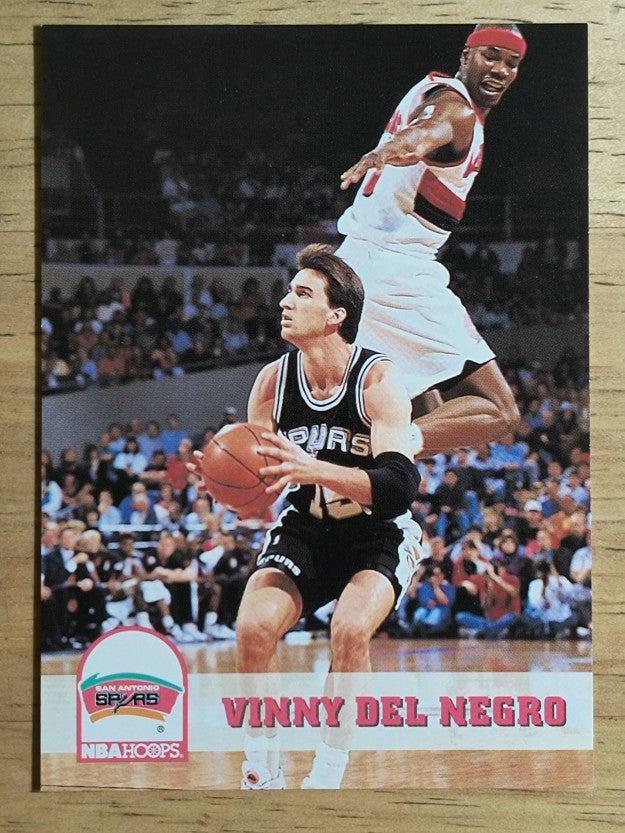 1993-94 Hoops #403 Vinny Del Negro
