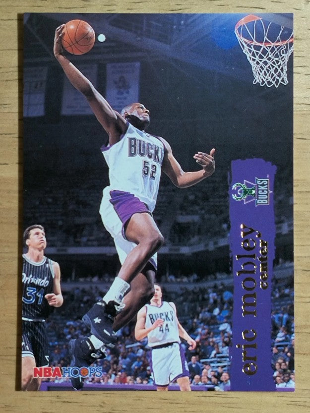 1995-96 Hoops #92 Eric Mobley