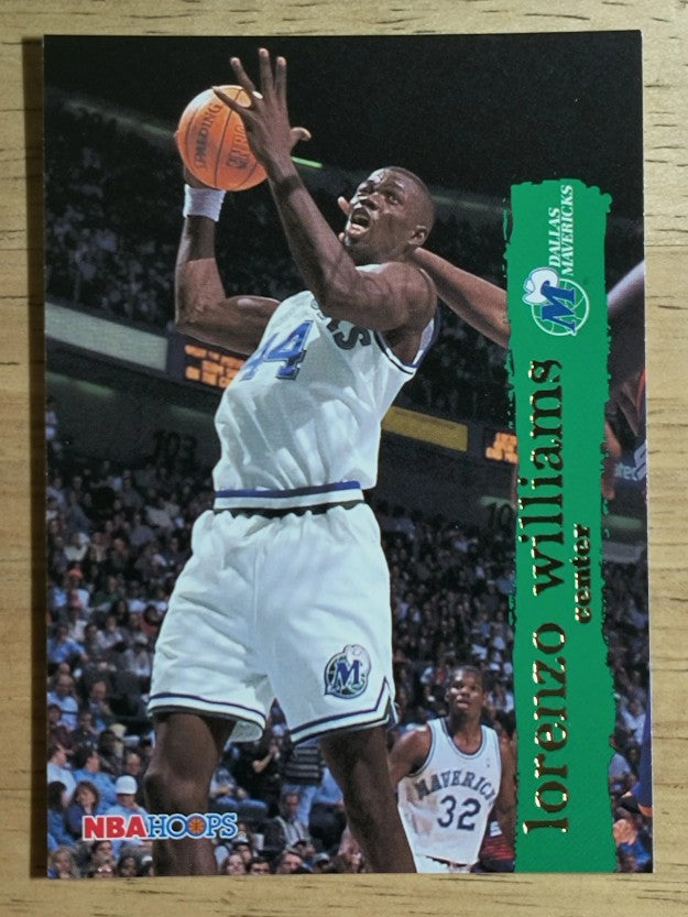 1995-96 Hoops #300 Lorenzo Williams