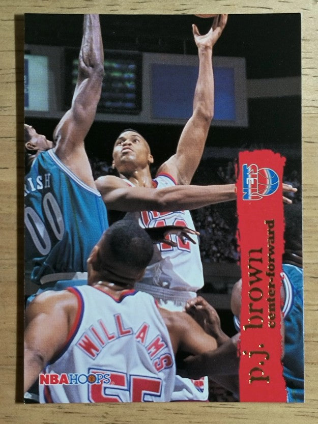 1995-96 Hoops #316 P.J. Brown