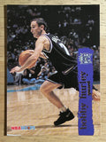 1995-96 Hoops #326 Bobby Hurley