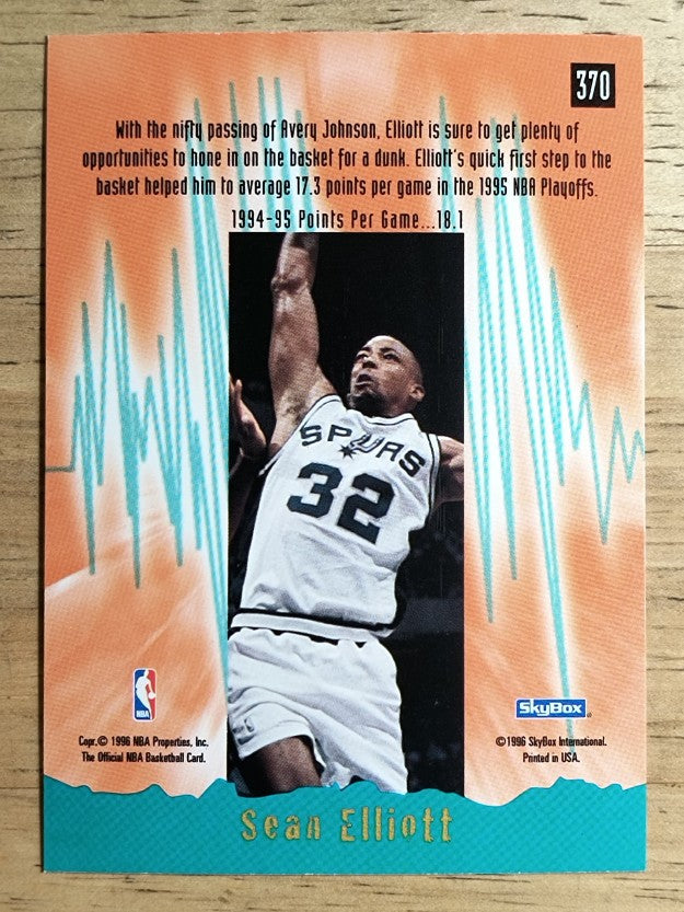 1995-96 Hoops #370 Sean Elliott ES