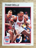 1991-92 Hoops #401 Terry Mills RC